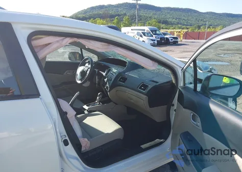 2015 Honda Civic Lx z USA, uszkodzony, nr VIN 19XFB2F59FE212561